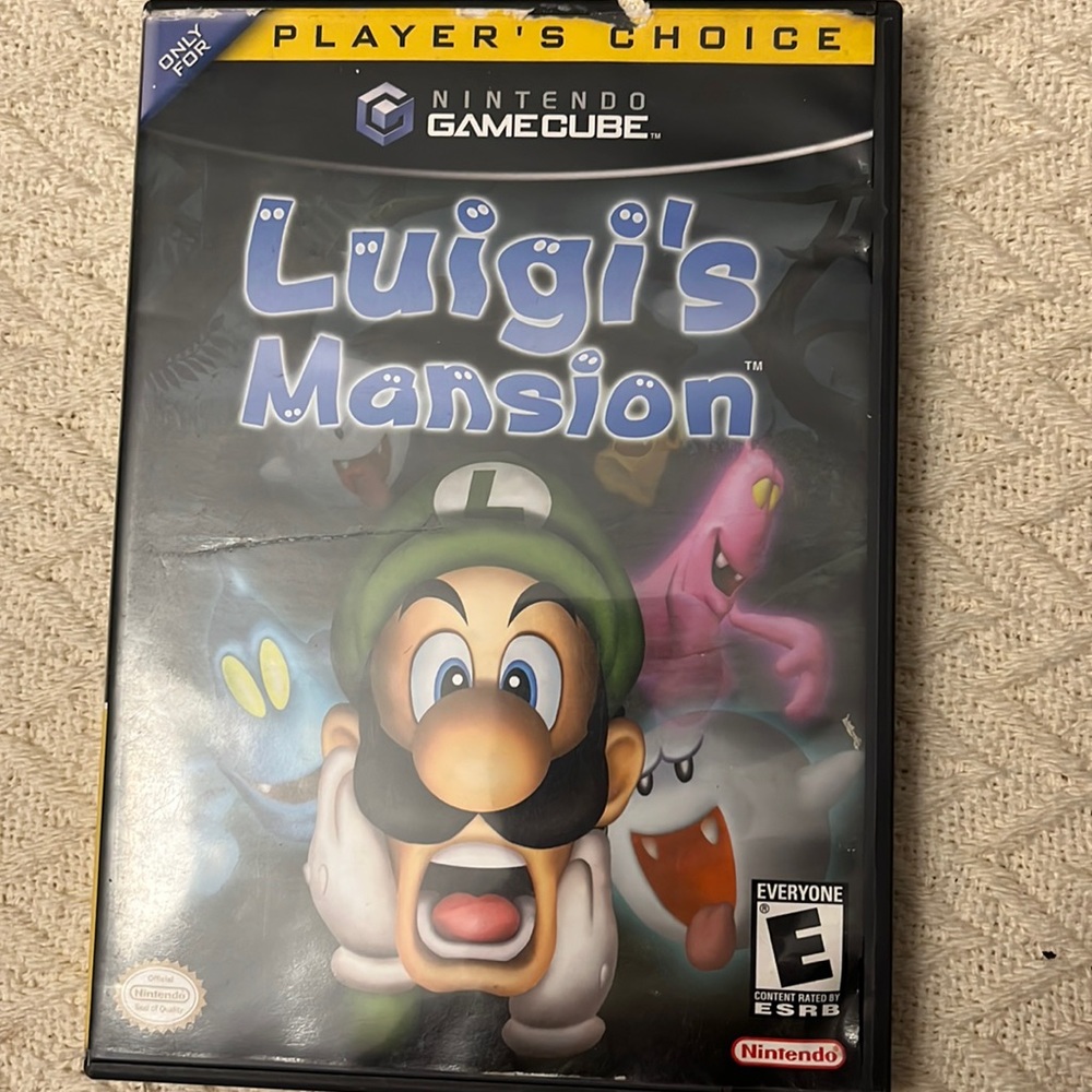 Luigi's Mansion - Player's Choice (Nintendo GameCube, 2003)
Or Wii